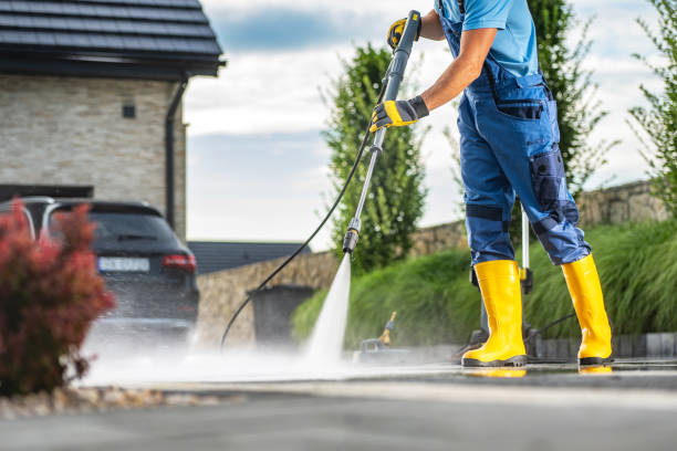 Why Choose Our Certified Pressure Washing Experts for Your Project Needs in Grand Island, NE?